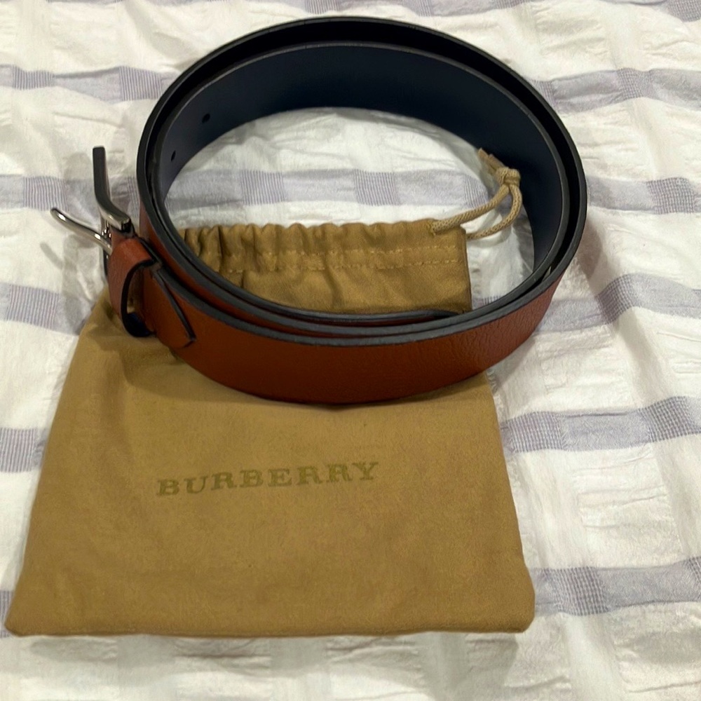 Brand new Burberry Brown Leather Belt Size 36 (without tags) Mint Condition